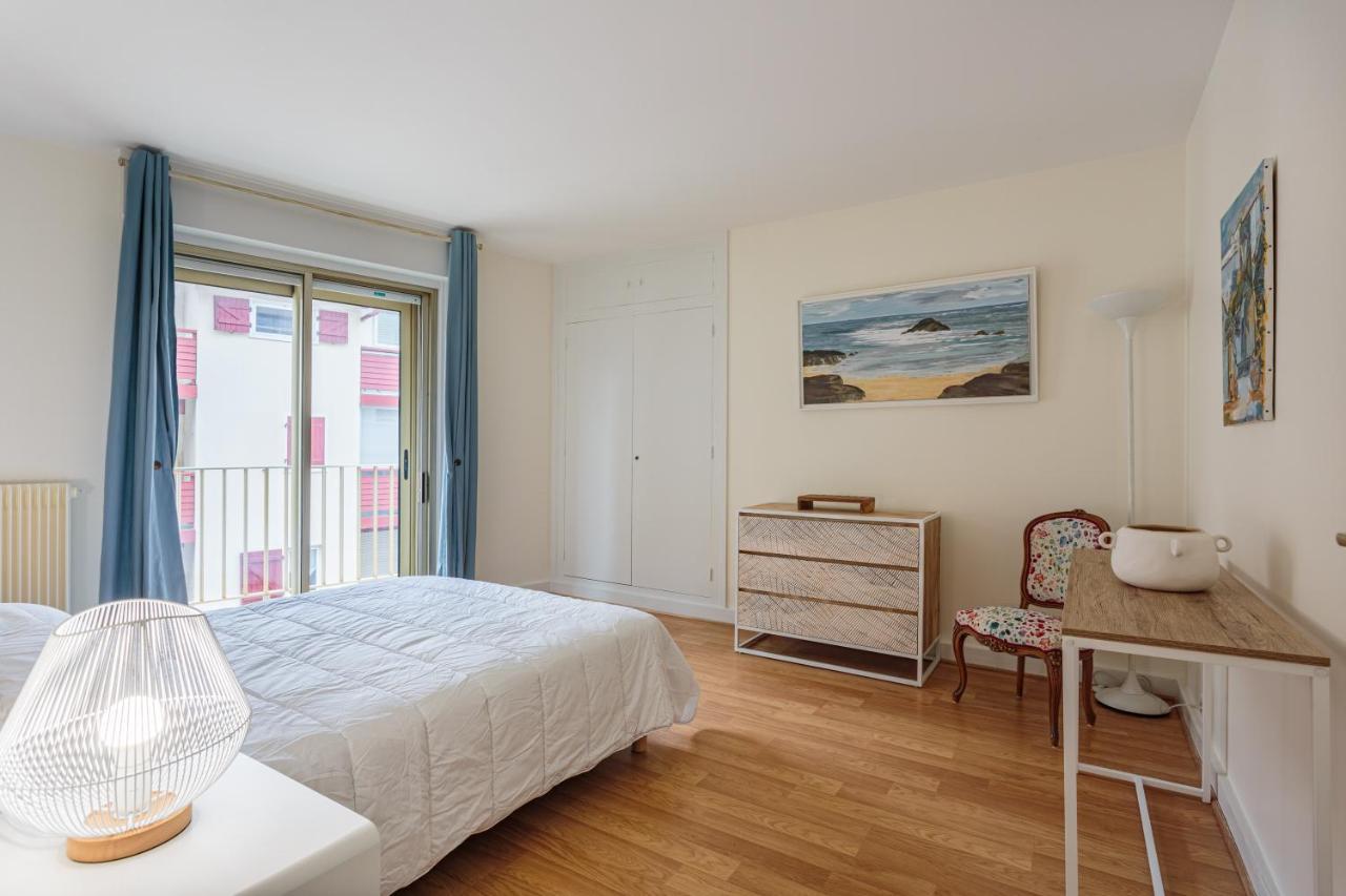 Bel En Plein Centre Et 50 M De La Grande Appartement